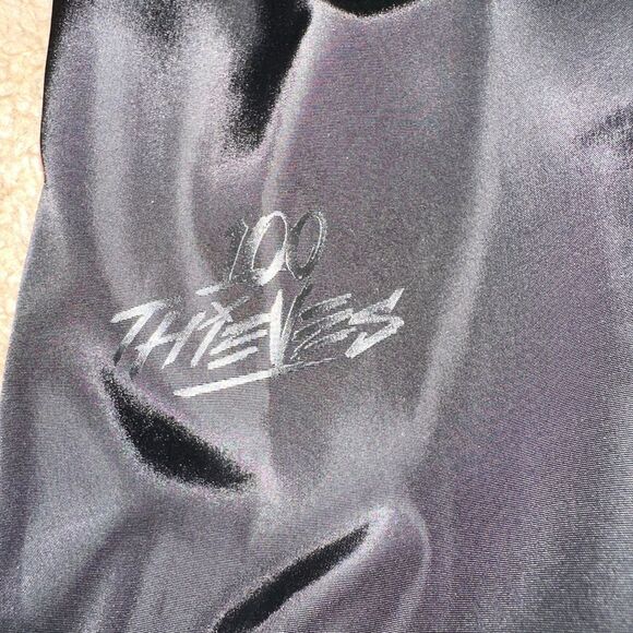 100 Thieves Bomber - Picture 4 of 7